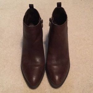 Franco Sarto brown leather ankle boot, Sz 8